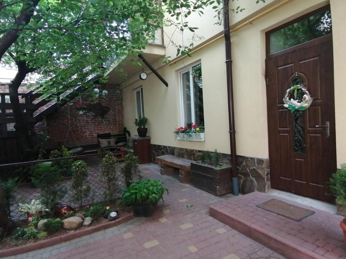 Апартаменты Старого Львова Lviv Dış mekan fotoğraf